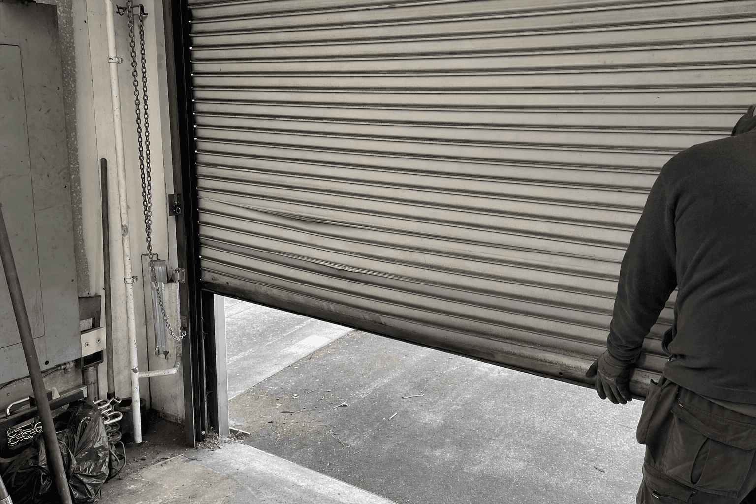 Can a Dented Rolling Steel Door Slat Be Repaired in Langley?
